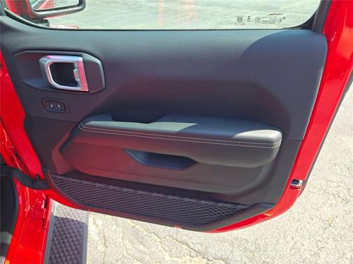 Firecracker Red Clearcoat 2026 Jeep Wrangler 4-Door Sahara 4x4