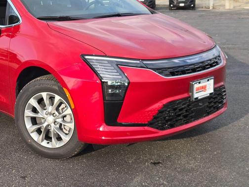 Red Hot Pearlcoat 2027 Chrysler Pacifica L