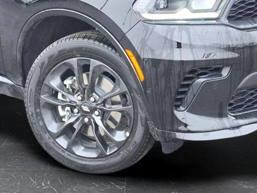 DB Black Clearcoat 2026 Dodge Durango GT Plus