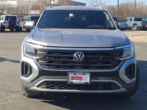 2025 Volkswagen Atlas Cross Sport 2.0T SE w/Technology 4MOTION