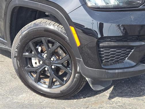 2024 Jeep Grand Cherokee Altitude