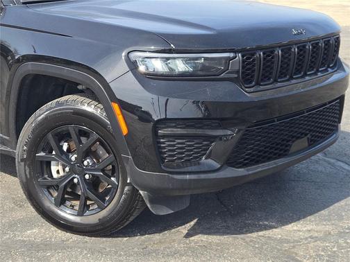 2024 Jeep Grand Cherokee Altitude