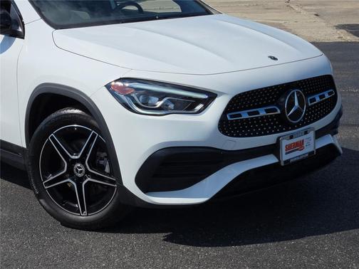 Polar White 2022 Mercedes-Benz GLA 250 4MATIC