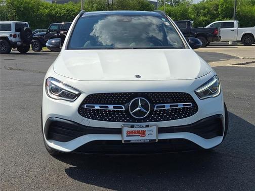 Polar White 2022 Mercedes-Benz GLA 250 4MATIC