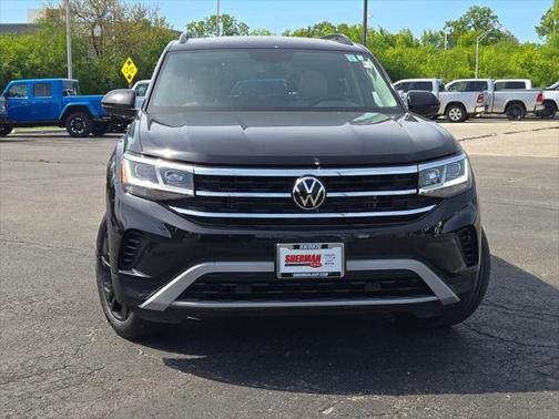 2023 Volkswagen Atlas 3.6L SE w/Technology