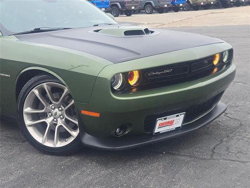 GREEN 2020 Dodge Challenger R/T