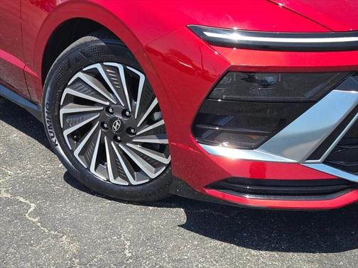 2024 Hyundai SONATA Hybrid SE