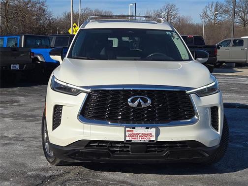 2023 INFINITI QX60 Luxe