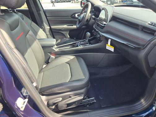 Fathom Blue Pearl Coat 2026 Jeep Compass Trailhawk
