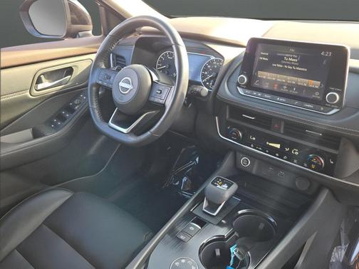 Super Black 2023 Nissan Rogue SV