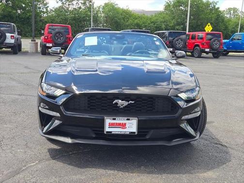 2022 Ford Mustang EcoBoost Premium