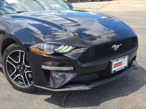 2022 Ford Mustang EcoBoost Premium