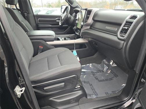 2024 RAM 1500 Big Horn/Lone Star