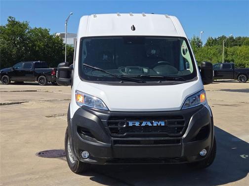 2025 RAM ProMaster 2500 Tradesman
