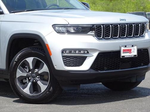 2023 Jeep Grand Cherokee 4xe Base
