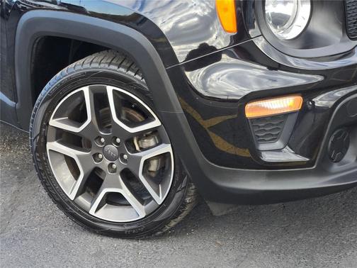 2020 Jeep Renegade Jeepster FWD