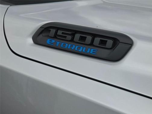 Silver Zynith 2026 RAM 1500 Big Horn/Lone Star