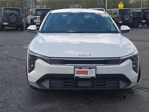 Snow White Pearl 2025 Kia K4 LXS