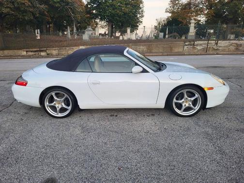 1999 Porsche 911 Carrera