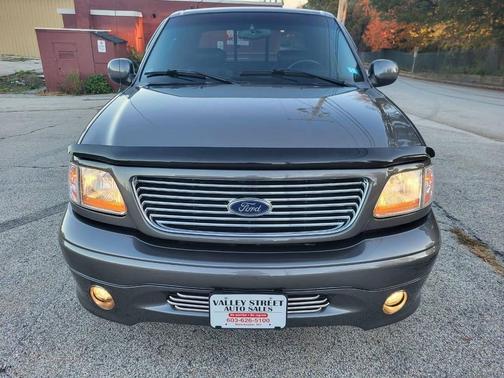 2002 Ford F-150 Harley-Davidson Crew Cab