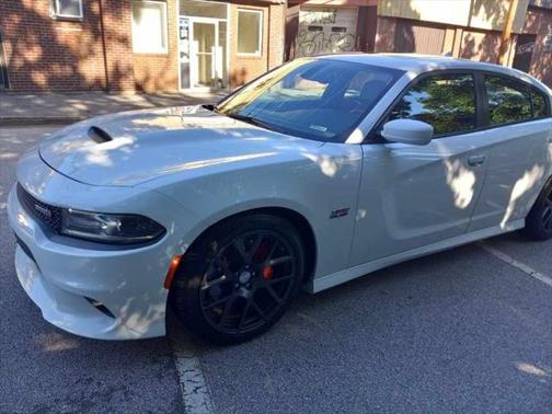 2016 Dodge Charger R/T Scat Pack