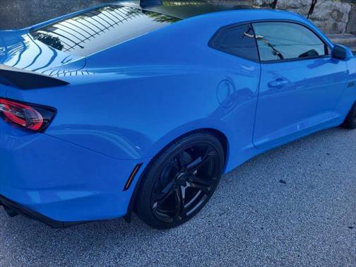2022 Chevrolet Camaro RWD Coupe LT1