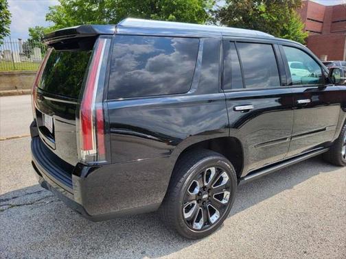 2019 Cadillac Escalade Platinum