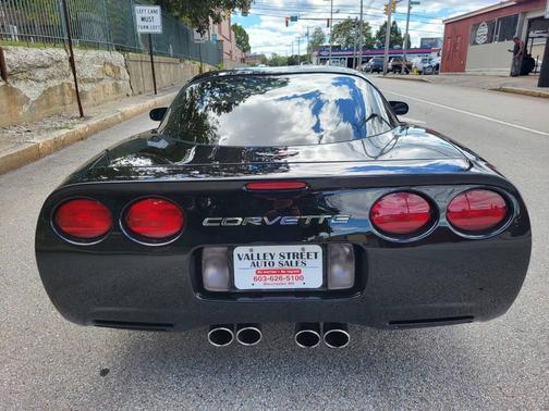 1999 Chevrolet Corvette Base