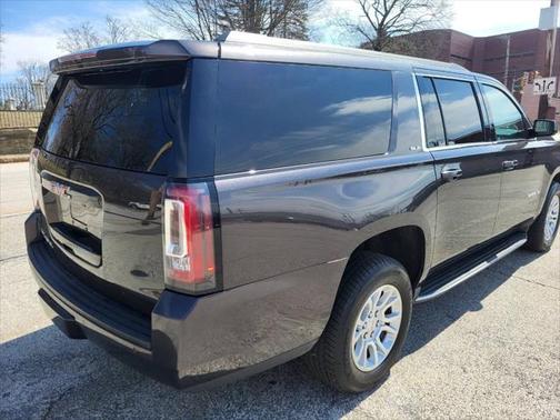 2016 GMC Yukon XL SLE