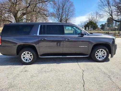 2016 GMC Yukon XL SLE