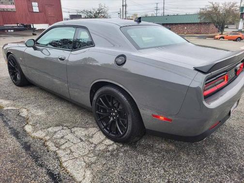 2017 Dodge Challenger R/T Scat Pack
