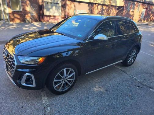 2022 Audi SQ5 3.0T Premium Plus