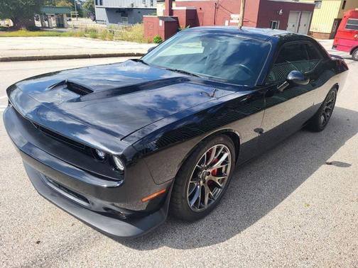 2015 Dodge Challenger SRT 392