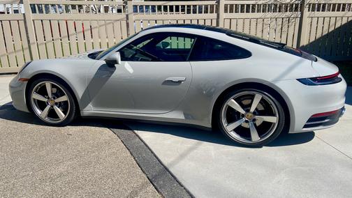 2022 Porsche 911 911 Carrera 4