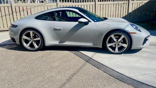 2022 Porsche 911 911 Carrera 4