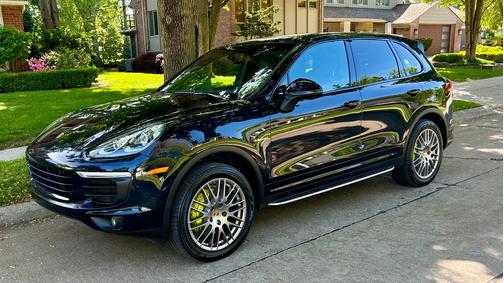 2016 Porsche Cayenne E-Hybrid S