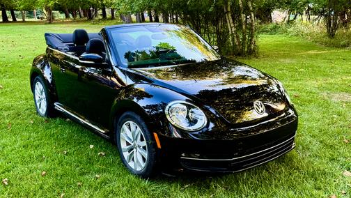 Black 2013 Volkswagen Beetle 2.0L TDI