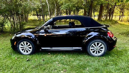 Black 2013 Volkswagen Beetle 2.0L TDI