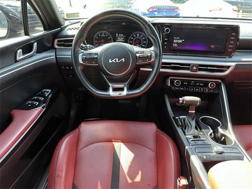 2022 Kia K5 GT-Line