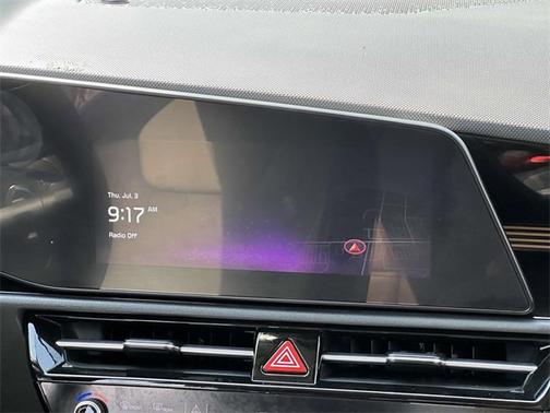 2024 Kia Niro SX Touring