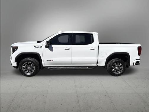 Summit White 2024 GMC Sierra 1500 AT4