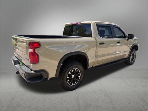 Sand Dune Metallic 2022 Chevrolet Silverado 1500 ZR2