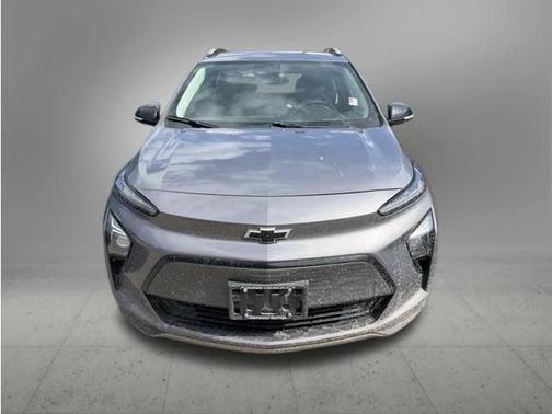 Gray Ghost Metallic 2023 Chevrolet Bolt EUV LT