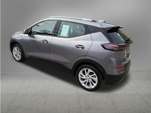 Gray Ghost Metallic 2023 Chevrolet Bolt EUV LT