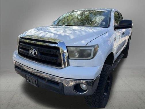 Super White 2010 Toyota Tundra Grade