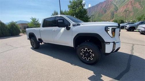 2024 GMC Sierra 2500 AT4