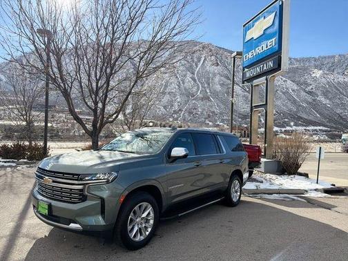 2023 Chevrolet Suburban Premier