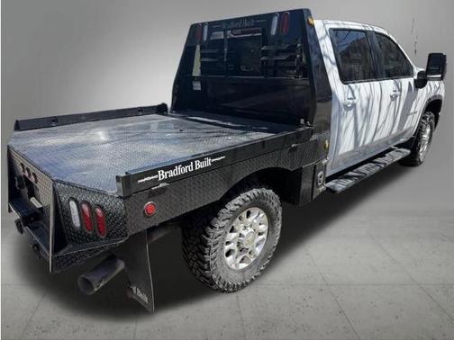 Summit White 2024 Chevrolet Silverado 3500 LT