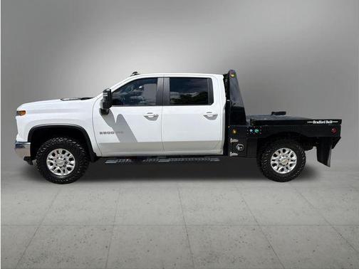 Summit White 2024 Chevrolet Silverado 3500 LT