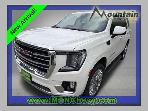 White Frost Tri-Coat 2023 GMC Yukon SLT